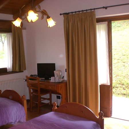 Bed And Breakfast Montino Cene ภายนอก รูปภาพ