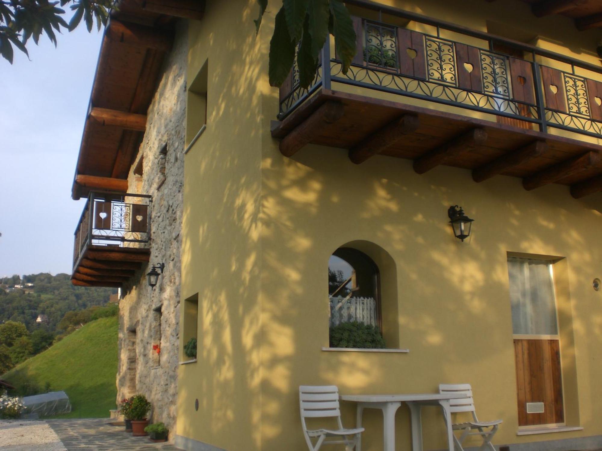 Bed And Breakfast Montino Cene ภายนอก รูปภาพ