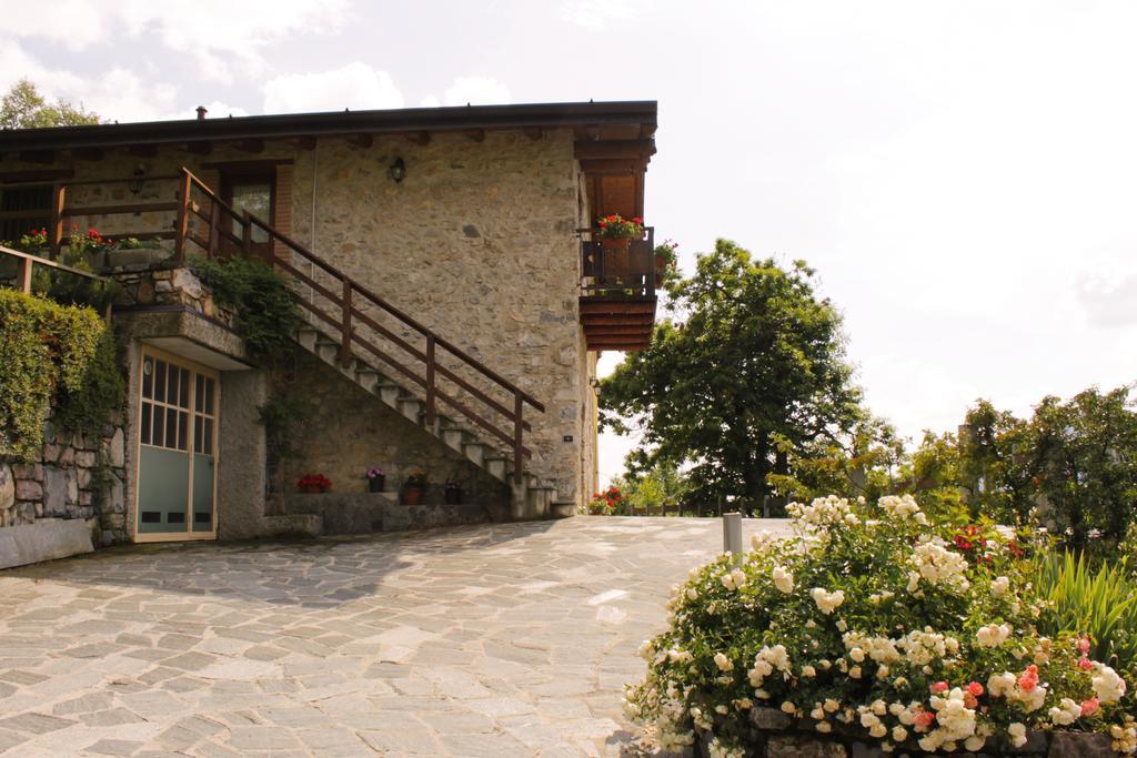Bed And Breakfast Montino Cene ภายนอก รูปภาพ