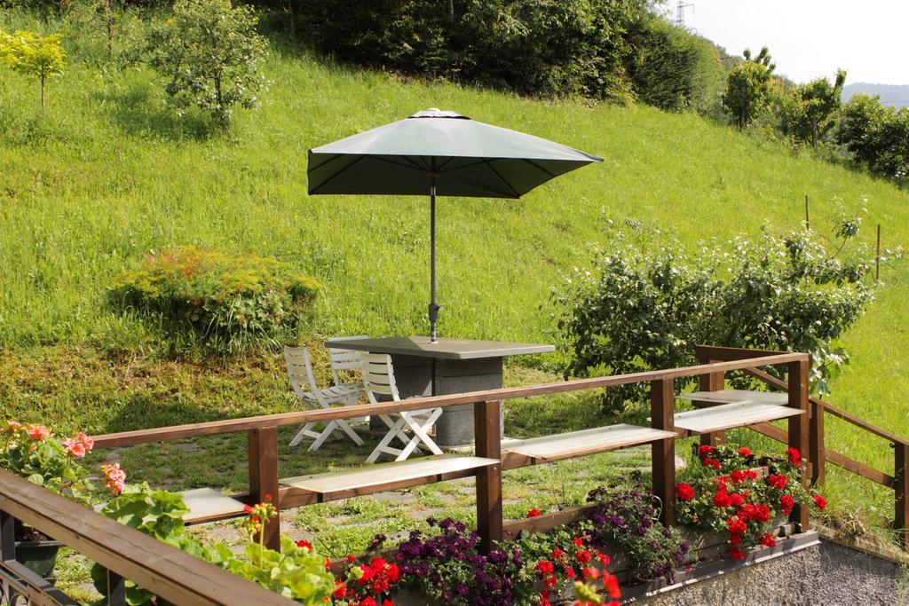 Bed And Breakfast Montino Cene ภายนอก รูปภาพ
