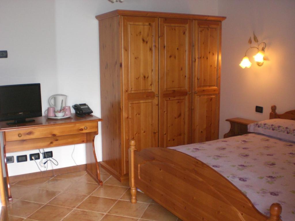 Bed And Breakfast Montino Cene ภายนอก รูปภาพ
